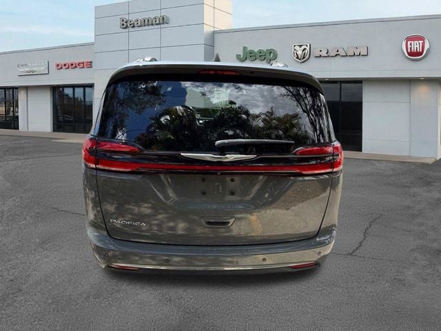 2021 Chrysler Pacifica Touring