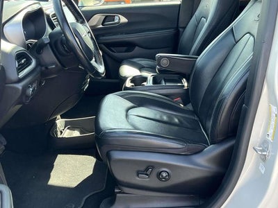 2020 Chrysler Pacifica Launch Edition