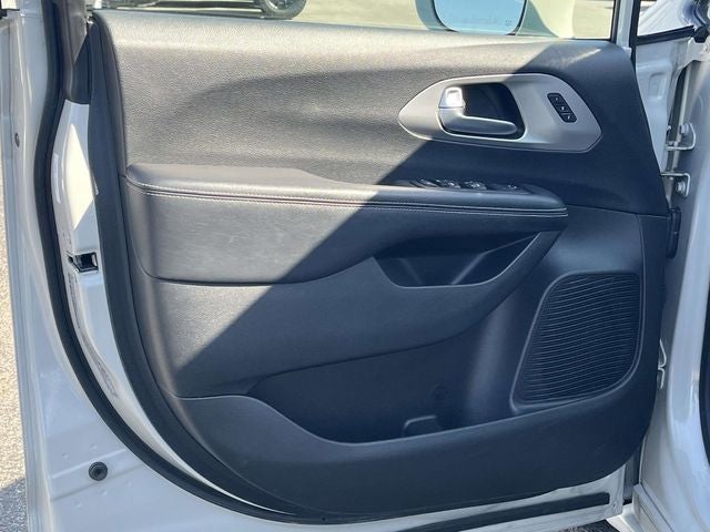 2020 Chrysler Pacifica Launch Edition