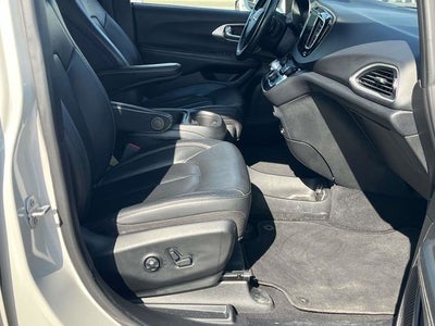 2020 Chrysler Pacifica Launch Edition