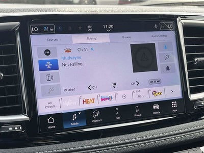 2027 Chrysler Pacifica Limited