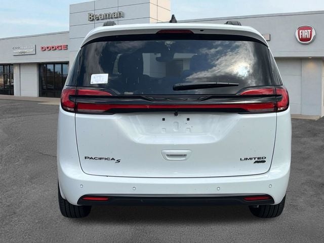 2027 Chrysler Pacifica Limited