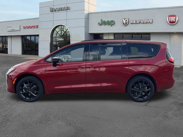 2027 Chrysler Pacifica Limited