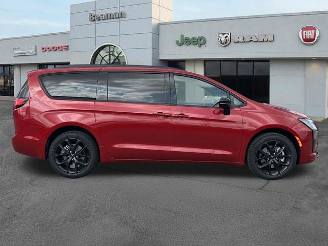 2027 Chrysler Pacifica Limited