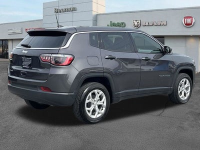 2024 Jeep Compass Sport