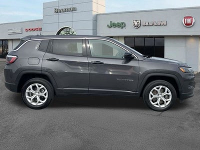 2024 Jeep Compass Sport