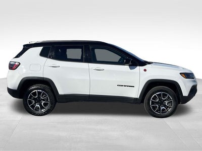 2024 Jeep Compass Trailhawk
