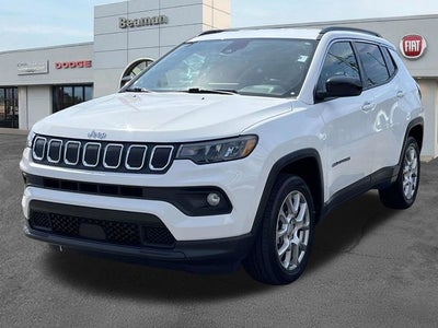 2022 Jeep Compass Latitude Lux