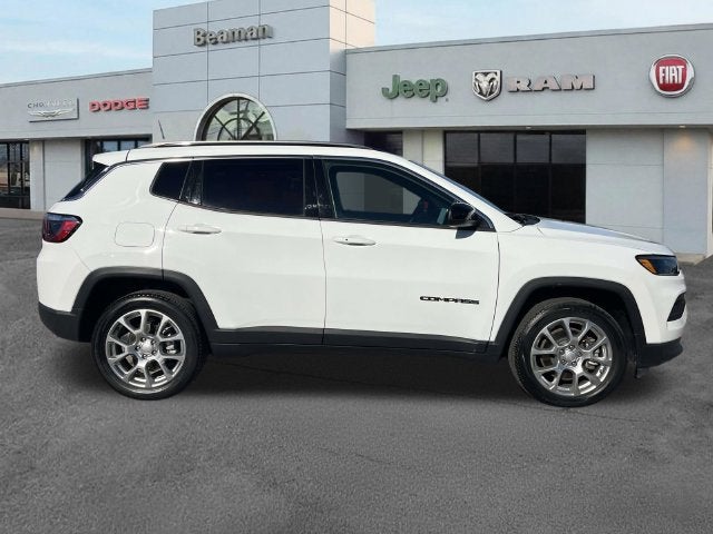 2023 Jeep Compass Latitude Lux