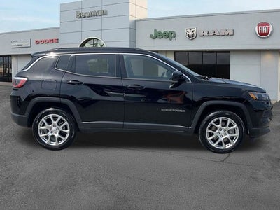 2023 Jeep Compass Latitude Lux