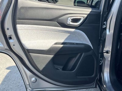 2023 Jeep Compass Latitude Lux