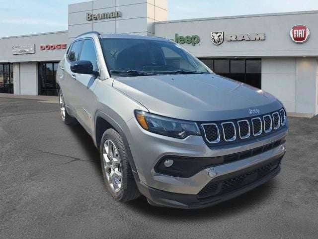 2023 Jeep Compass Latitude Lux