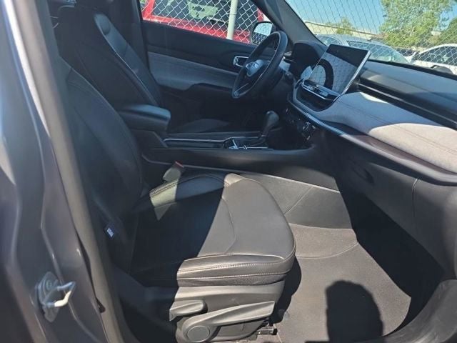 2023 Jeep Compass Latitude Lux