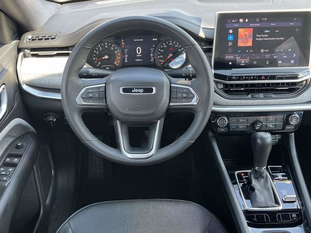 2023 Jeep Compass Latitude Lux