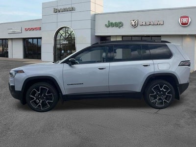 2026 Jeep Cherokee Overland