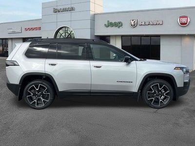 2026 Jeep Cherokee Overland