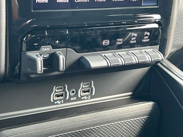 2027 RAM Ram 2500 Big Horn