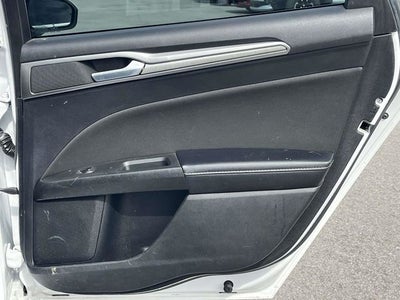 2019 Ford Fusion Hybrid SE