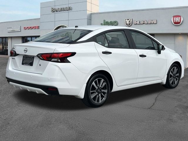 2024 Nissan Versa 1.6 S