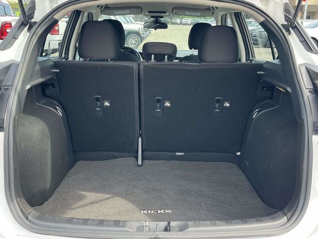 2021 Nissan Kicks S