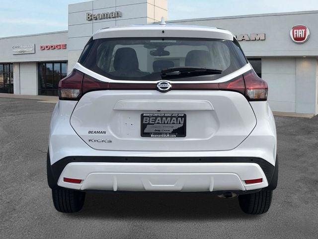 2021 Nissan Kicks S