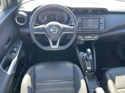 2020 Nissan Kicks SR