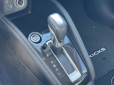 2020 Nissan Kicks SR