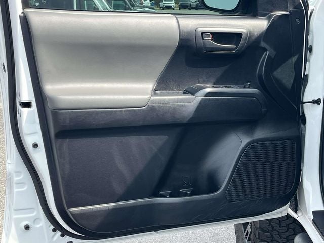 2020 Toyota Tacoma SR V6