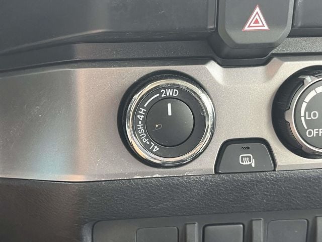 2020 Toyota Tacoma SR V6