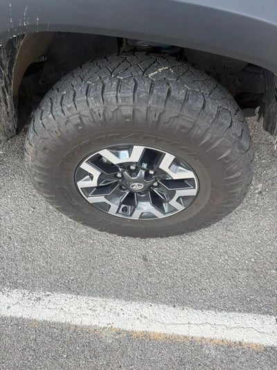 2022 Toyota Tacoma TRD Off-Road V6
