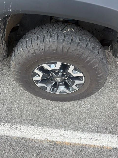 2022 Toyota Tacoma TRD Off-Road V6