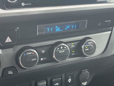 2022 Toyota Tacoma 4WD TRD Off-Road V6