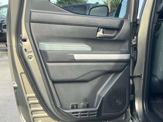 2025 Toyota Tacoma Hybrid Trailhunter