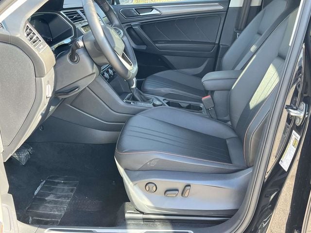 2024 Volkswagen Tiguan 2.0T Wolfsburg Edition