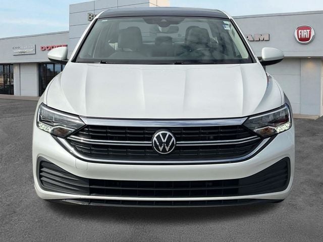 3VW7M7BU9RM065383