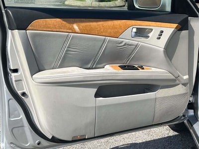 2006 Toyota Avalon Base