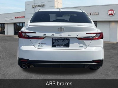 2025 Toyota Camry SE
