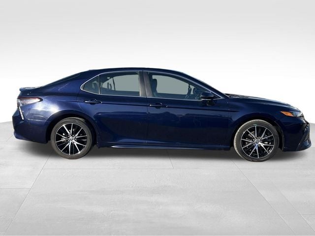 2022 Toyota Camry Base