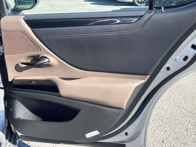 2023 Lexus ES 350 350