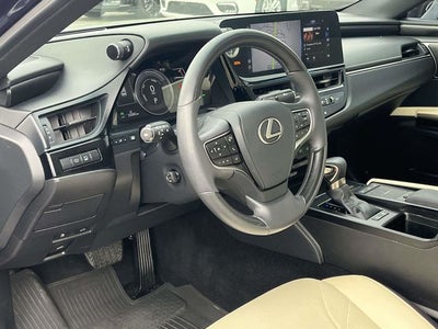 2022 Lexus ES 300h 300h Ultra Luxury