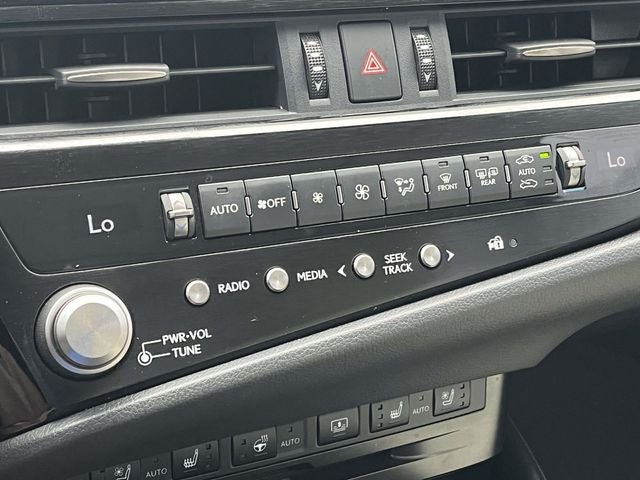 2022 Lexus ES 300h 300h Ultra Luxury