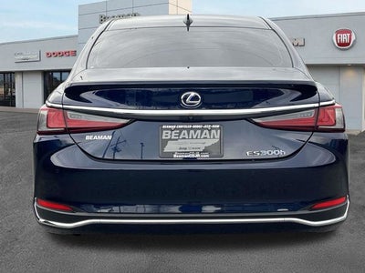 2022 Lexus ES 300h 300h Ultra Luxury