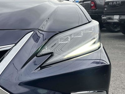 2022 Lexus ES 300h 300h Ultra Luxury
