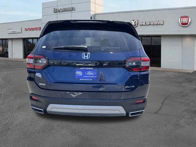 2023 Honda Pilot Elite
