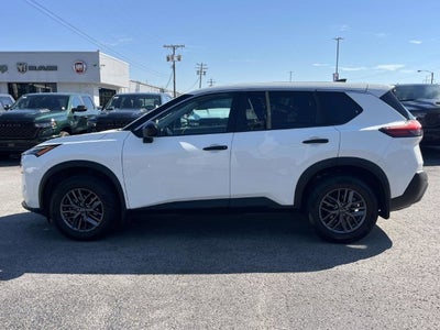 2022 Nissan Rogue S