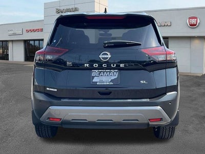 2022 Nissan Rogue SL