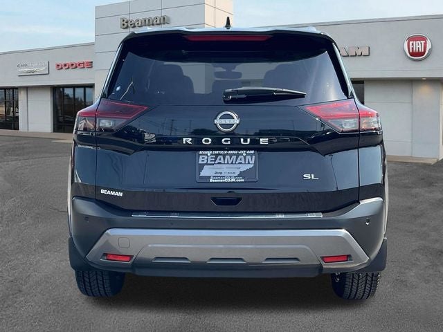 2022 Nissan Rogue SL