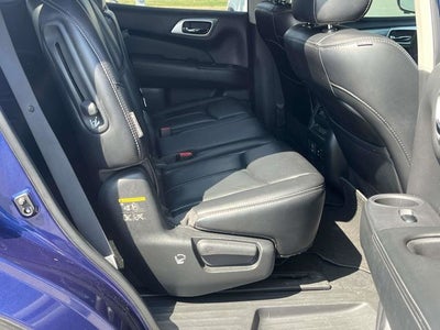 2018 Nissan Pathfinder SL