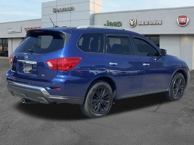 2018 Nissan Pathfinder SL