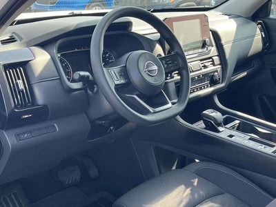 2025 Nissan Pathfinder S